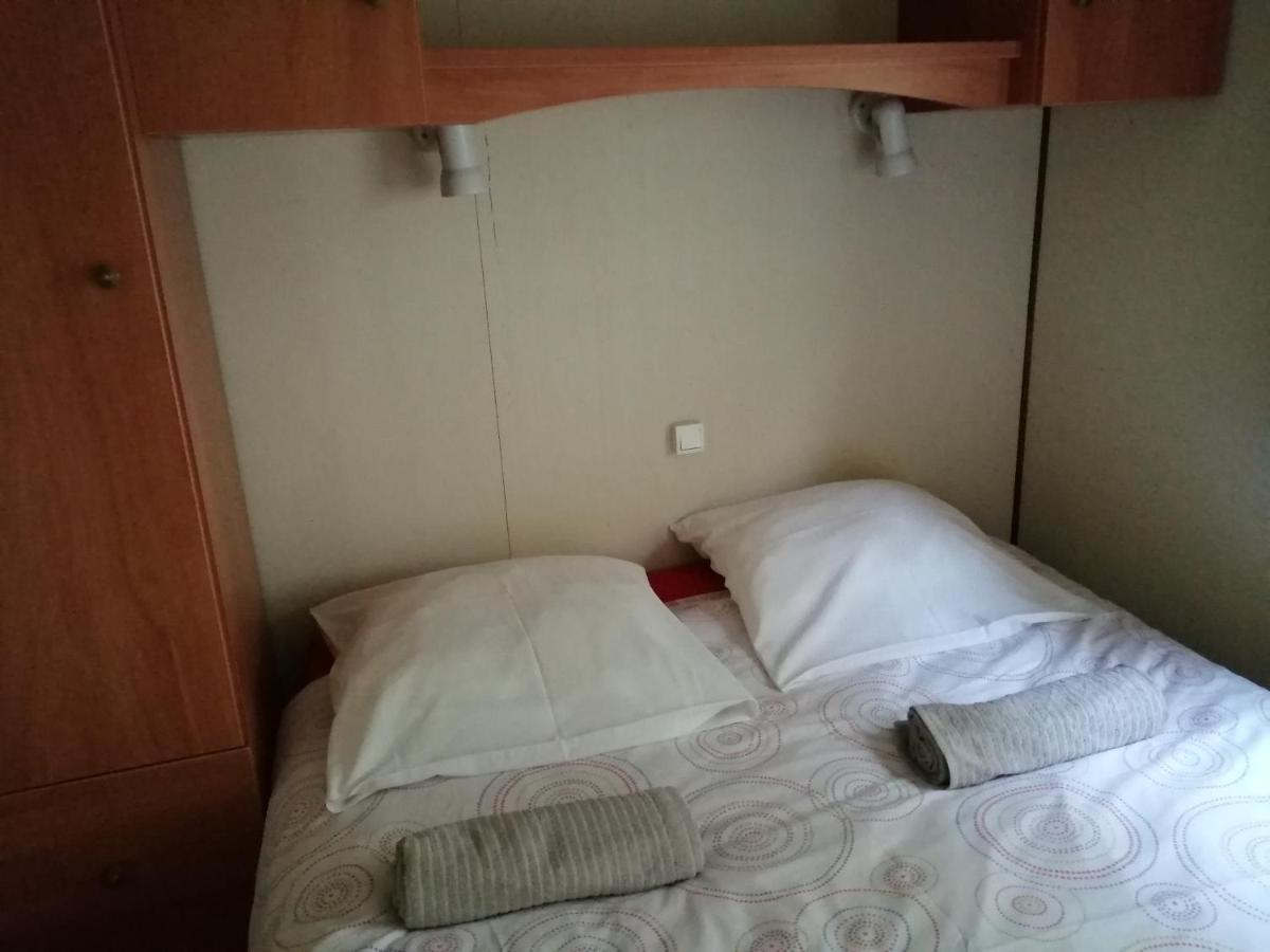Mas Maurane - L'Olivier avec SPA privé Tarascon Extérieur photo