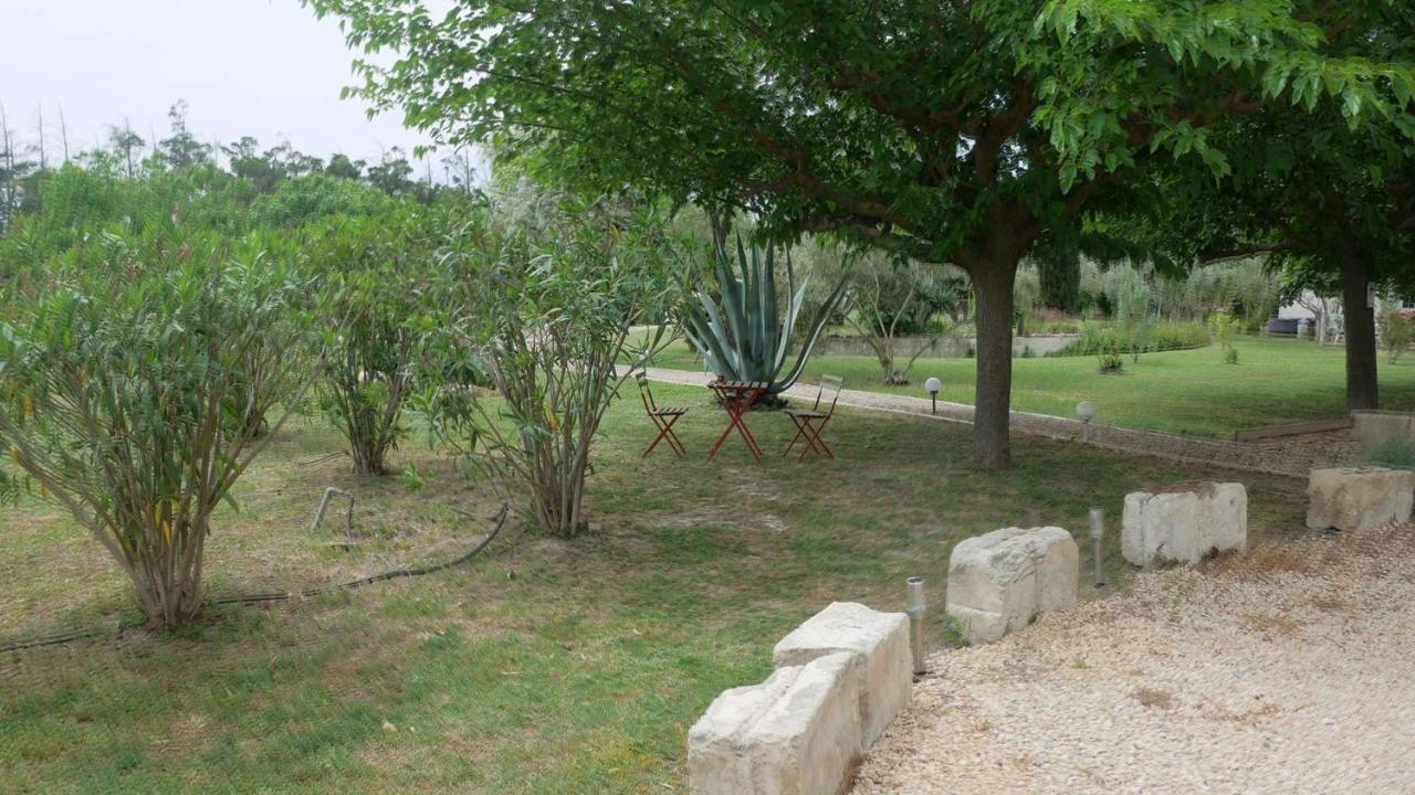 Mas Maurane - L'Olivier avec SPA privé Tarascon Extérieur photo