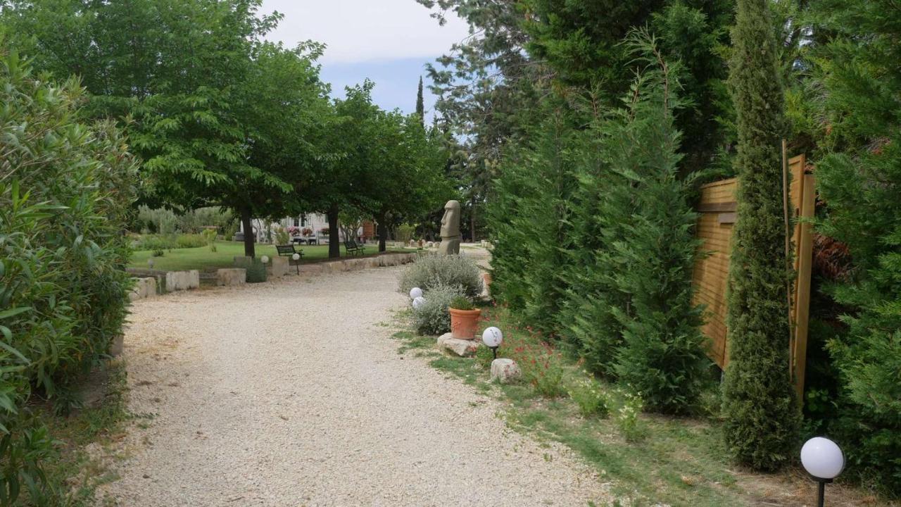 Mas Maurane - L'Olivier avec SPA privé Tarascon Extérieur photo