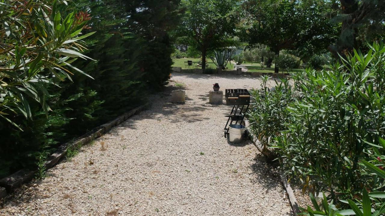 Mas Maurane - L'Olivier avec SPA privé Tarascon Extérieur photo