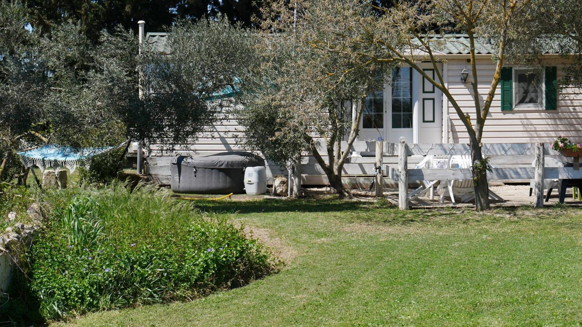 Mas Maurane - L'Olivier avec SPA privé Tarascon Extérieur photo